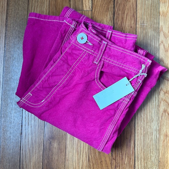 Jesse Kamm Patchfront Handy Pants in Dragonfruit - Picture 3 of 7